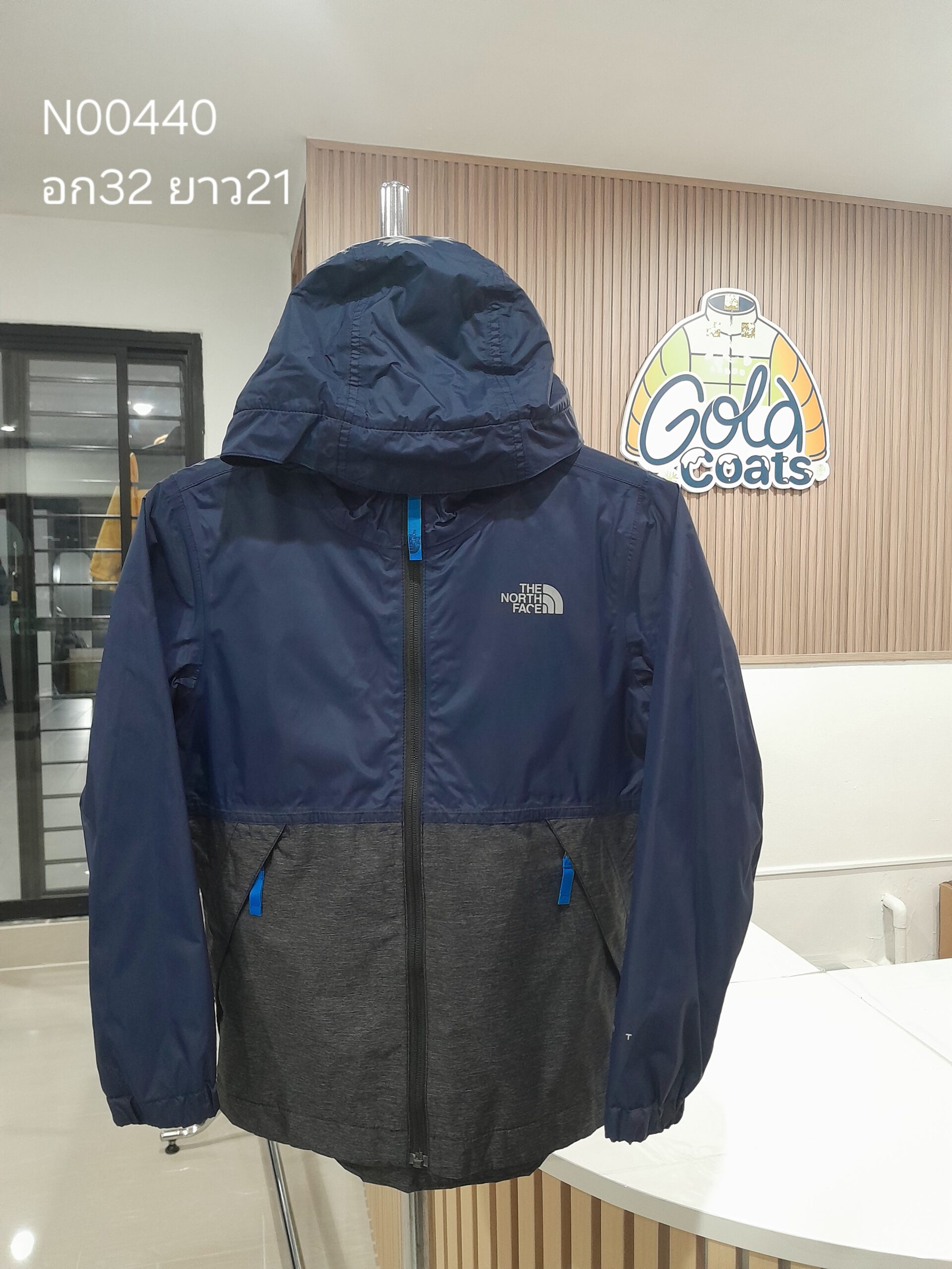 N00440 The North face